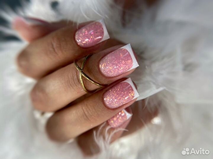 Маникюр в салоне на Николаева. Укрепление гелем