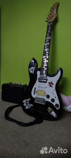 Электрогитара с комбиком комплект