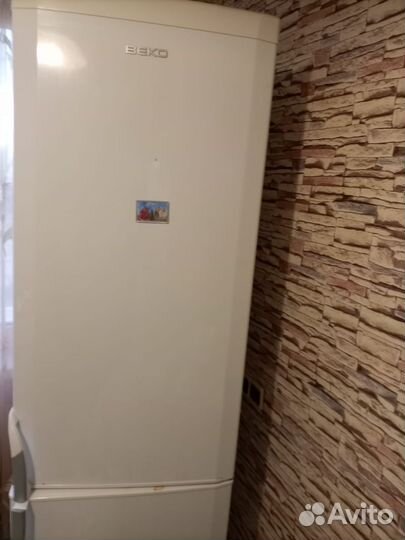 Холодильник б/у