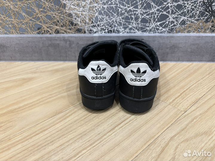 Кроссовки детские Adidas 32 размер