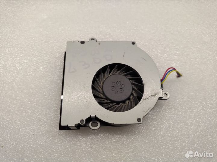 Кулер для ноутбука Toshiba Satellite L300, L305