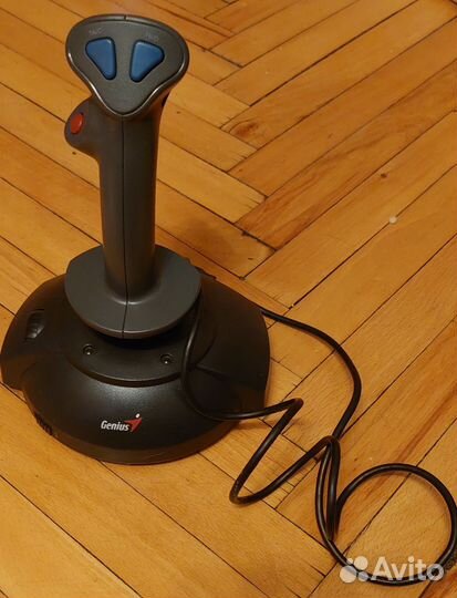 Genius Джойстик MaxFighter F-16U