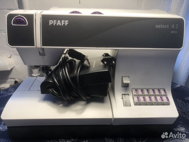 Швейная машина pfaff select 4.2