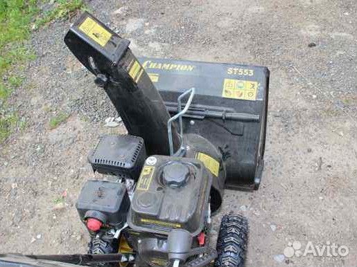 Снегоуборщик champion st553