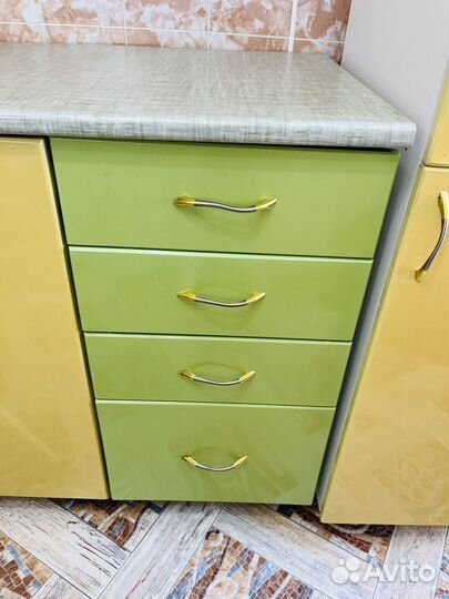 Кухонный гарнитур бу