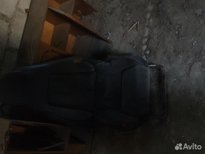 Сиденья на ваз 2110