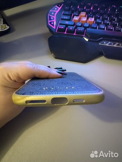 Чехол на iPhone 11 pro max guess