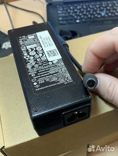 Блок питания для ноутбука Dell