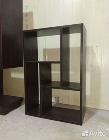 Полка настенная бу. Самовывоз