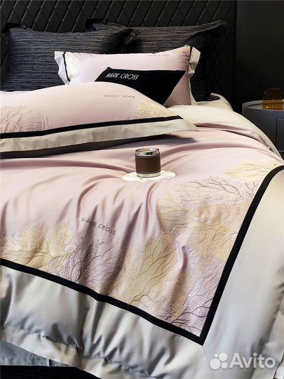 Белье постельное Mark Cross