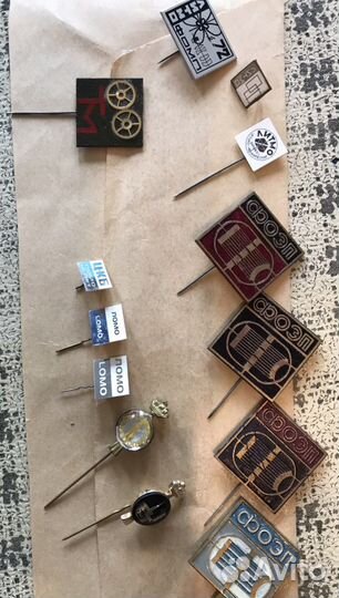 Значки литмо,Ленин и др