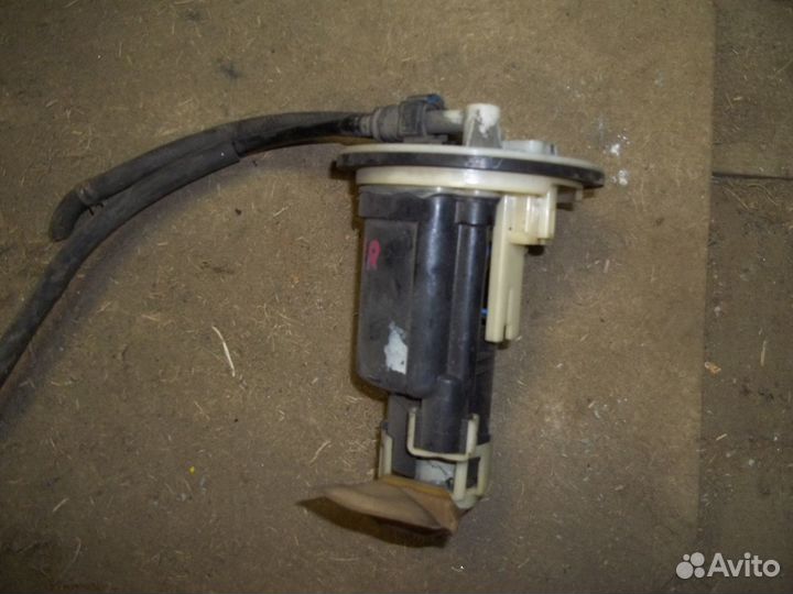 Топливный насос Мицубиси Лансер 9