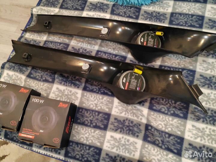 Стойки под рупора priora ваз 2110, сами рупора