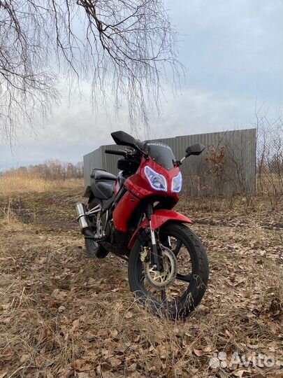 Мотоцикл centurion