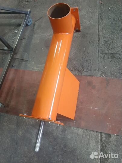 Шнековый транспортер(винтовой конвейер)