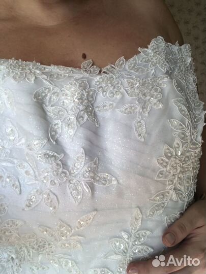 Свадебные платья 54 р