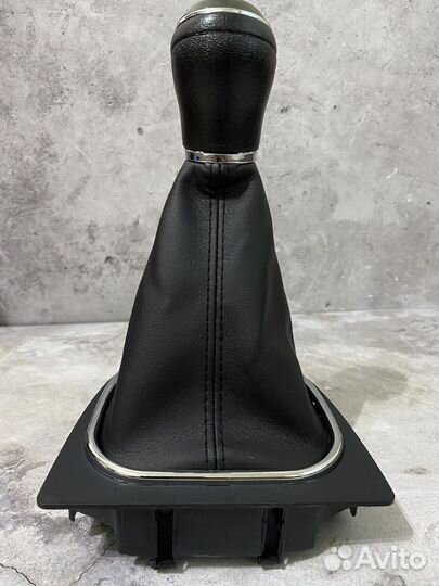 Ручка Чехол Кожух кпп volkswagen jetta фольцваген