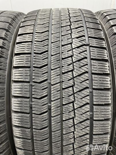 Bridgestone Blizzak VRX2 245/50 R18 104Q