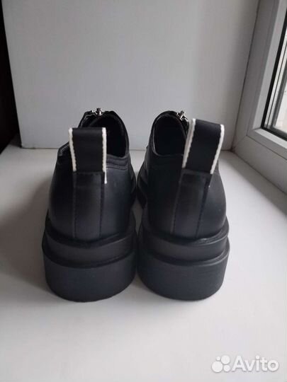 Полуботинки