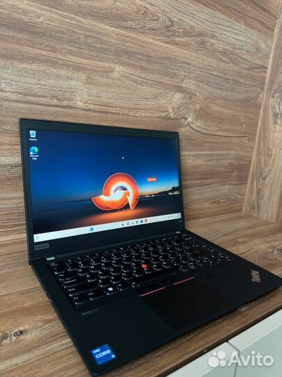 Lenovo ThinkPad p14s i5 / 8GB/512 gb+ sim