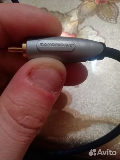 Продаю аудио кабель