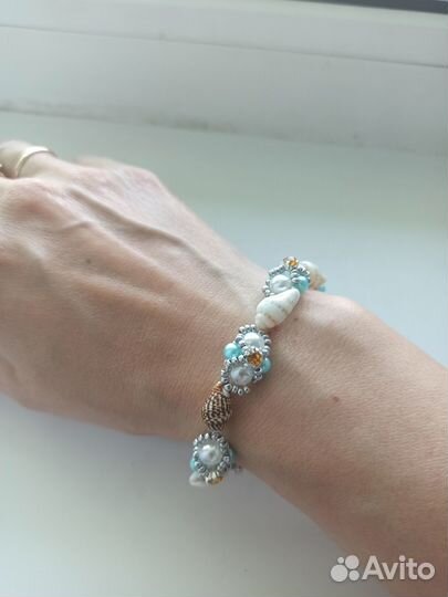 Браслеты из бисера и бусин