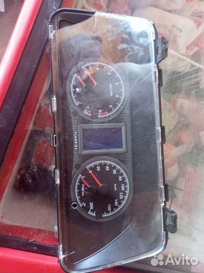 Щиток приборов