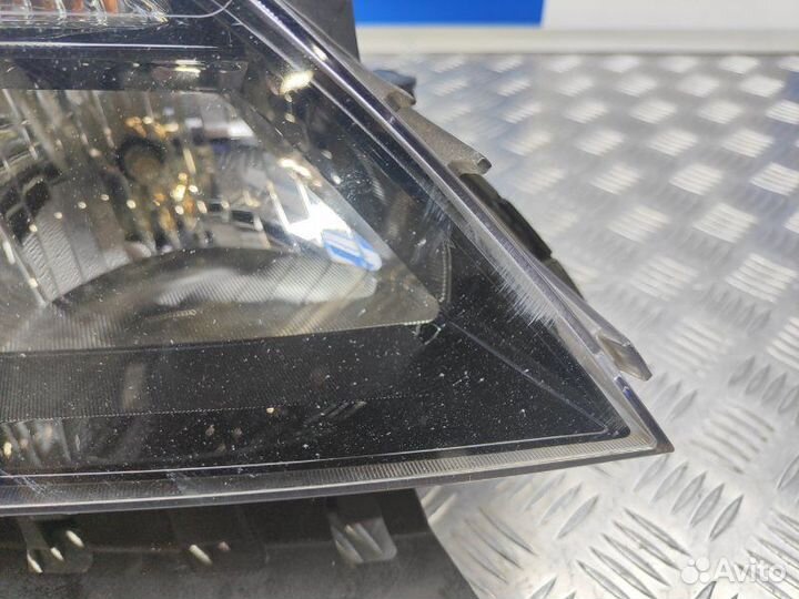 Фара правая Opel Mokka J13 1.6 B16XER 2015