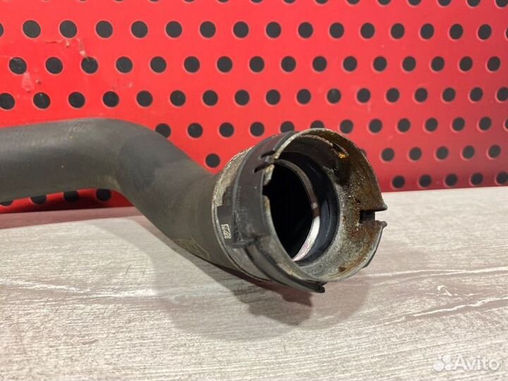 Патрубок радиатора Mercedes-Benz E-Class W213