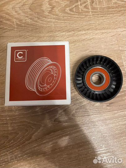 Ролик натяжной на toyota camry 50