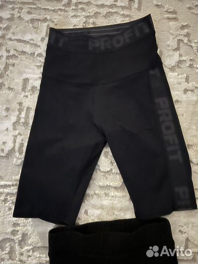 Спортивный костюм женский