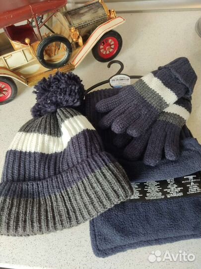 Шапка шарф перчатки next