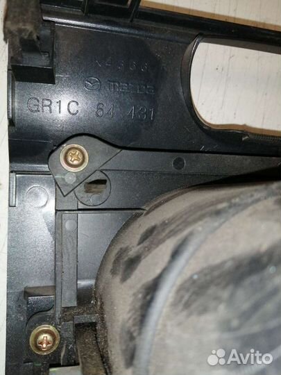 Подстаканник Mazda 6 (GG) 2002-2009