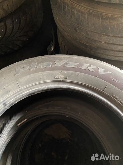 Bridgestone Playz RV PRV 215/60 R17