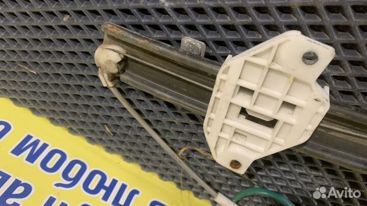 Стеклоподъемник передний правый Chevrolet Lanos