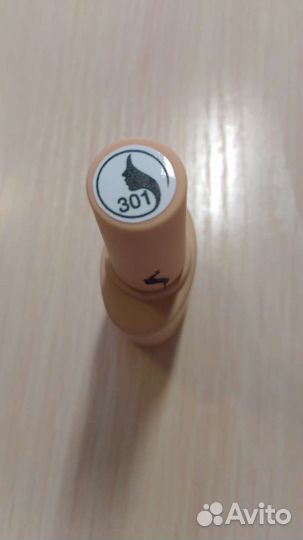 Гель лак для ногтей