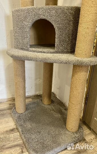 Домик для кошки с когтеточкой