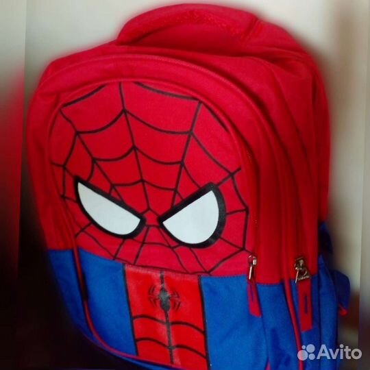 Рюкзак с человеком-пауком