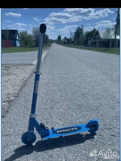 Самокат новый синий