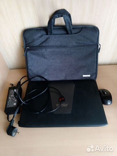 Игровой ноутбук Asus ROG Gl552VX