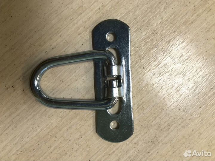 Скоба колебательная для прицепа 12.37