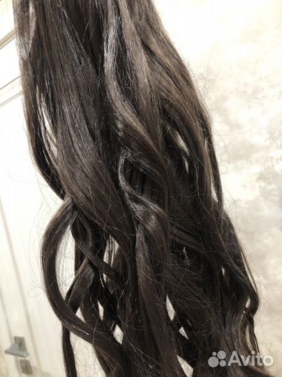 Шиньон, Волосы на заколках