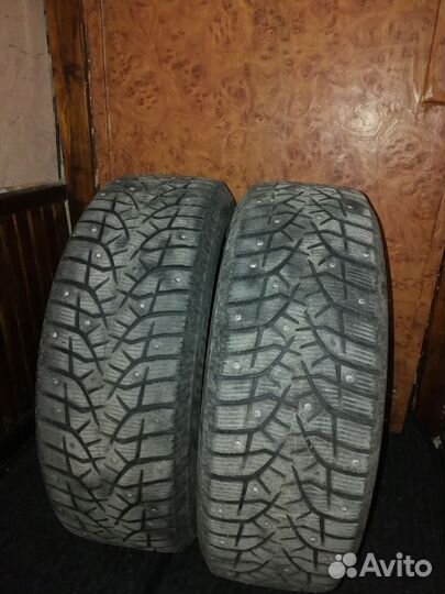 Bridgestone Blizzak Spike-02 195/60 R16