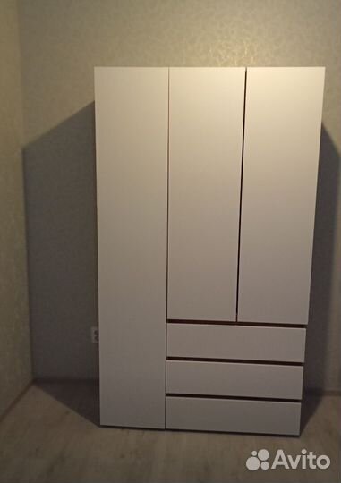 Шкаф распашной белый новый