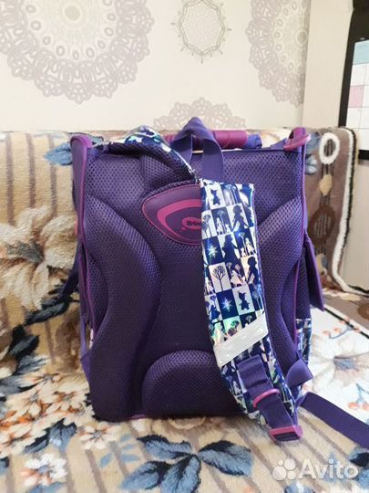 Рюкзак для девочки школьный