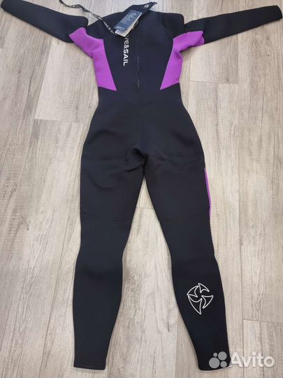 Гидрокостюм женский 3 мм неопреновый