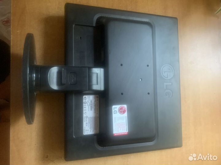 Монитор для компьютера