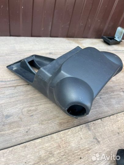 Обшивка рулевой колонки Nissan Almera N16 1.5 2004