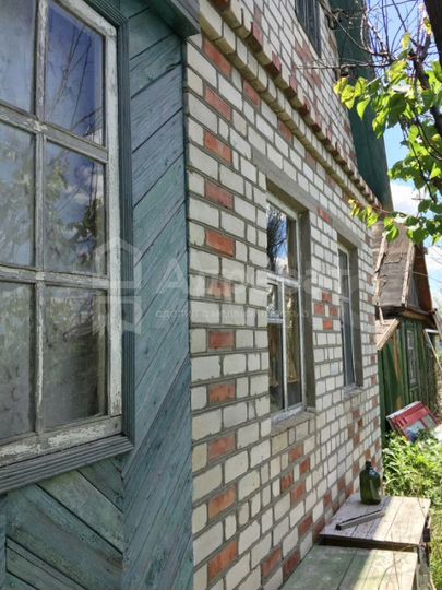 Дом 27 м² на участке 5,5 сот.