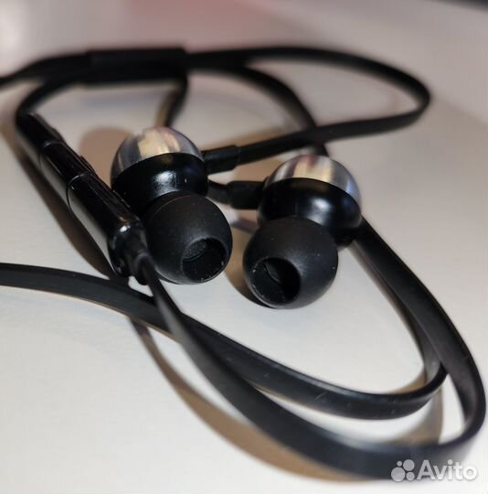 Наушники проводные LG 3,5 миниджек, гарнитура